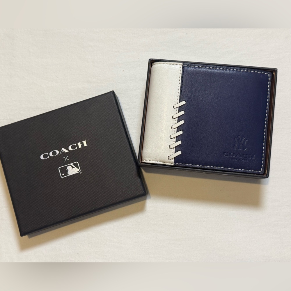Coach Wallet New York Yankees